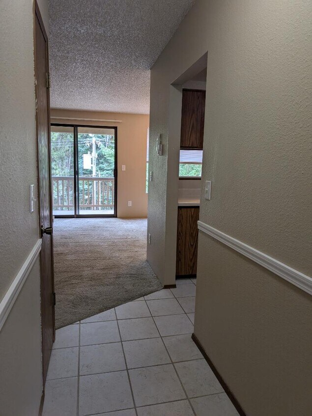 Foto principal - 5227 84th St SW