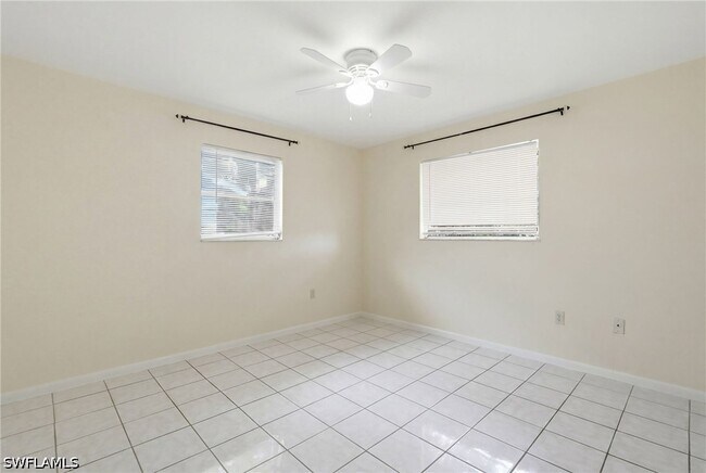 Building Photo - 1195 S Alhambra Cir