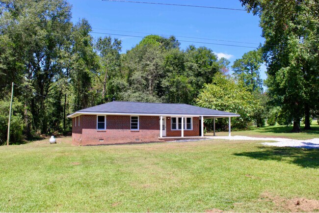 Building Photo - 882 Campbell Rd