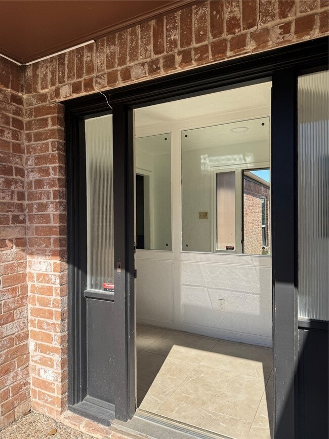 Foto del edificio - 7838 Vickijohn Dr