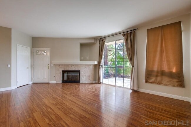 Building Photo - 12079 Tivoli Park Row