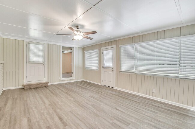 Foto del edificio - 3189 Dogwood Dr