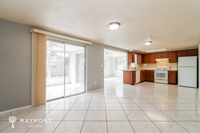 Foto del edificio - 3724 Redwood Dr