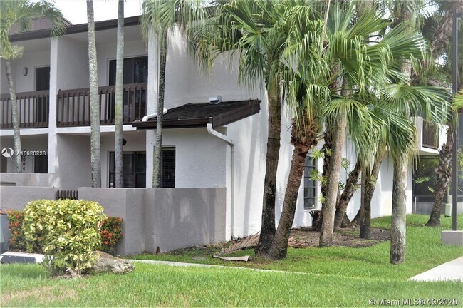 Building Photo - 10066 NW 41st St