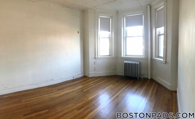 Foto del edificio - 1179 Boylston St