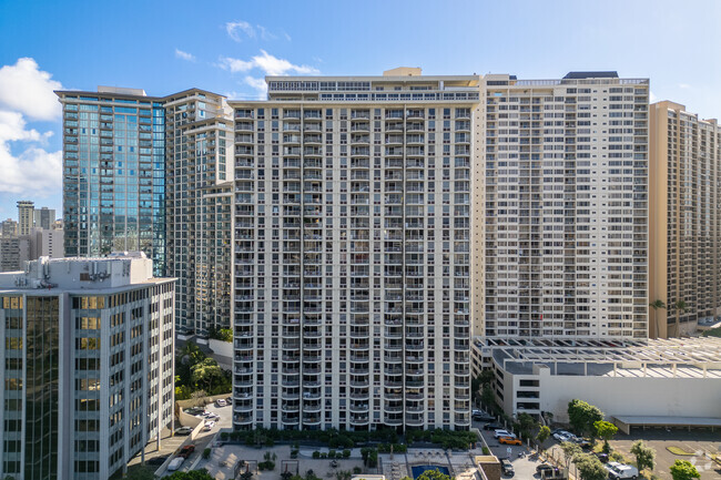 Foto del edificio - 1717 Ala Wai Blvd