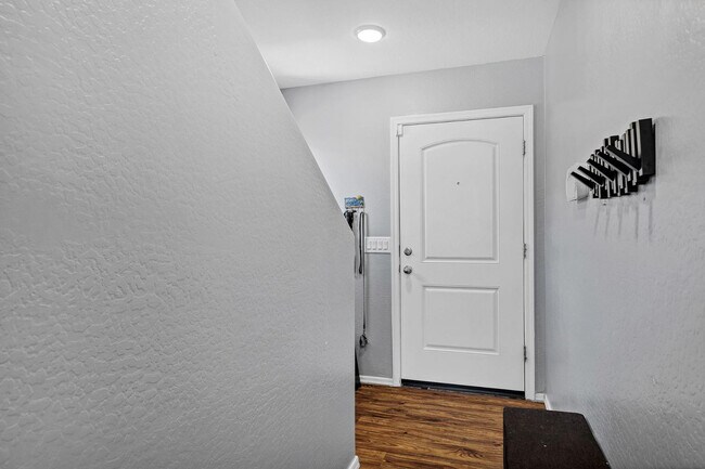 Foto del edificio - 30517 N Oak Dr