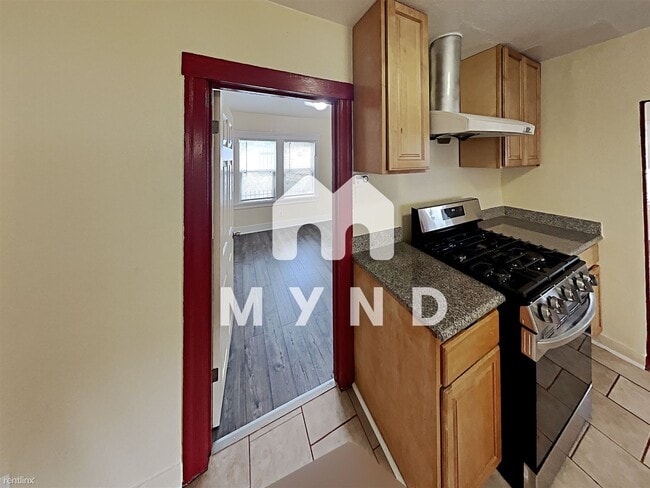 Foto del edificio - 2 br, 1 bath House - 2530 76th Ave