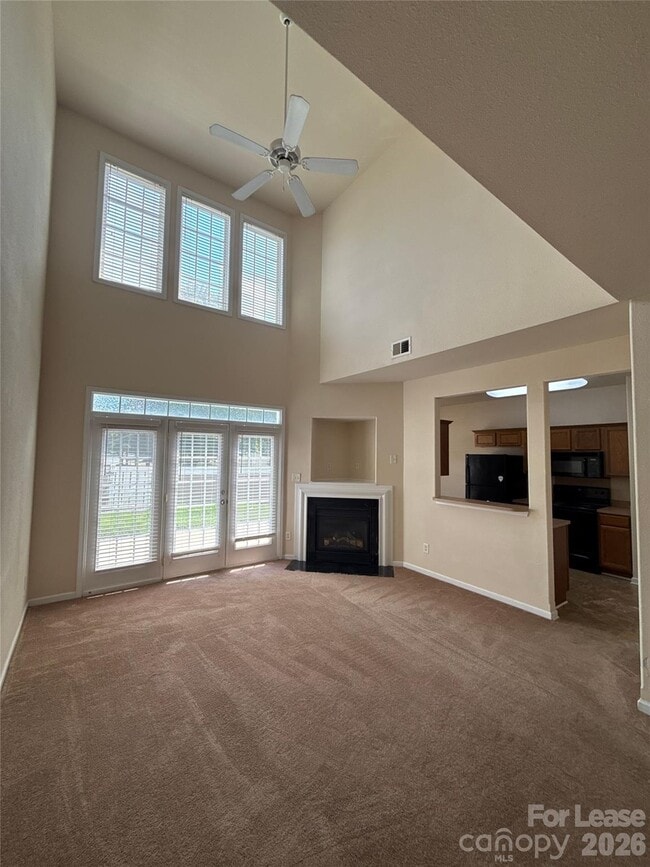 Building Photo - 6362 Rhodins Ln