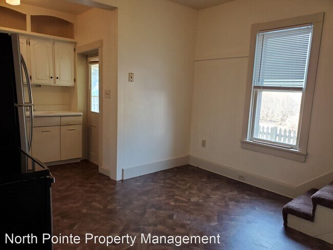 Foto del edificio - 2 br, 2 bath House - 68 S. Pitt St.