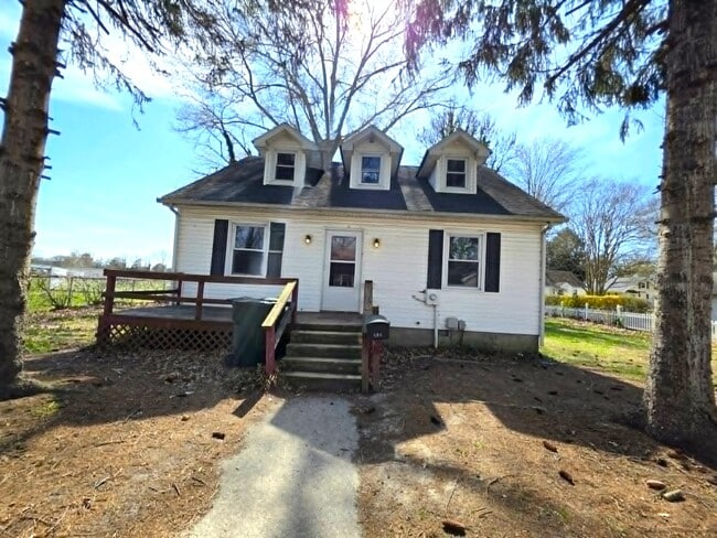 Foto del edificio - 406 Grove Pl