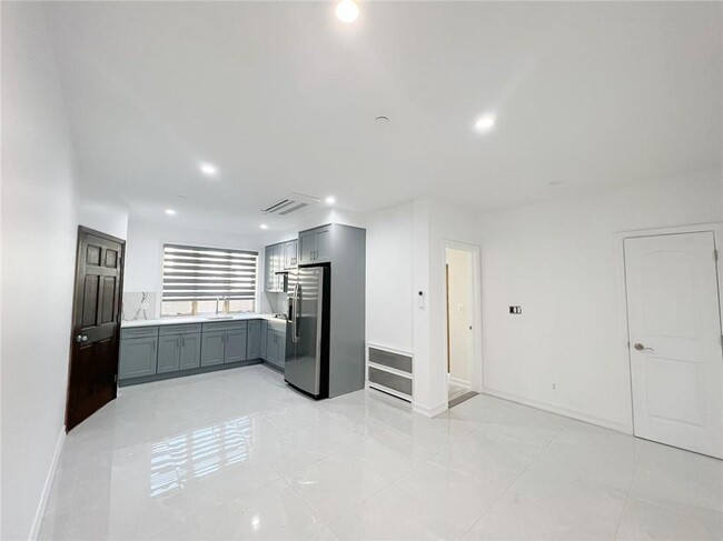 Foto del edificio - 23-53 124th St