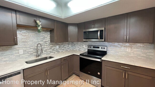 Foto del edificio - 2 br, 2 bath House - 4500 Gefion Ct. Apt #302