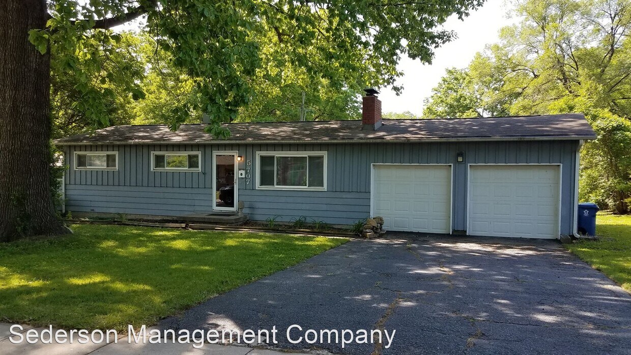 Primary Photo - 3 br, 1 bath House - 5707 W 75TH TERR