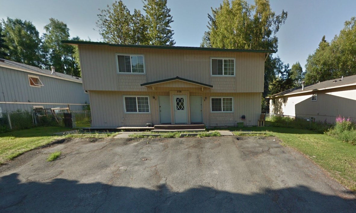 Primary Photo - 538 W 74th Ave