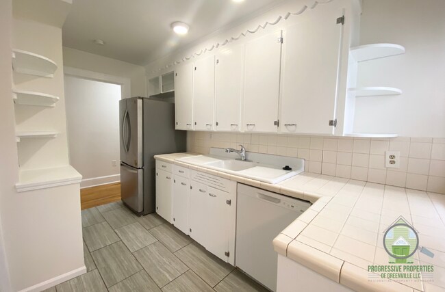 Building Photo - 114 Keith Dr