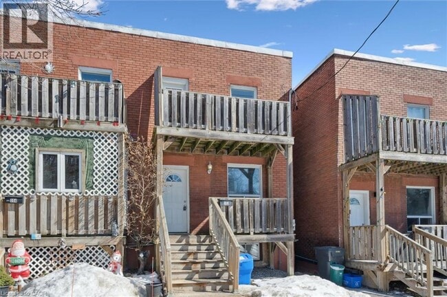 Building Photo - 352 Duke St W