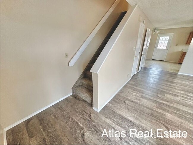 Building Photo - 6970 Peyote Way
