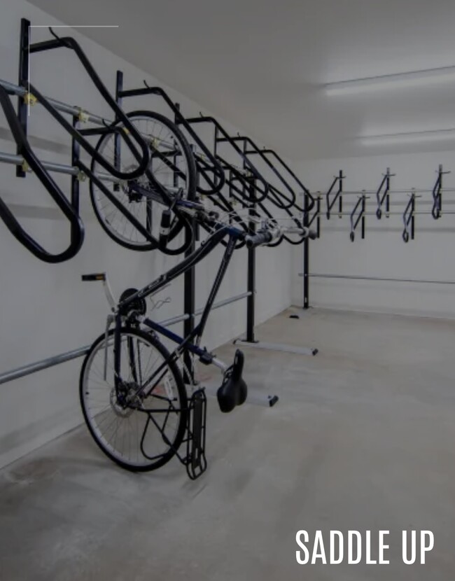 Almacenamiento de bicicletas - 11398 SE Pleasant Valley Pky