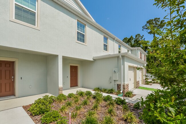 Building Photo - 66 Grande Rd