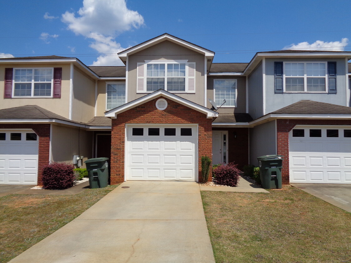 Foto principal - Dunwoody Townhomes