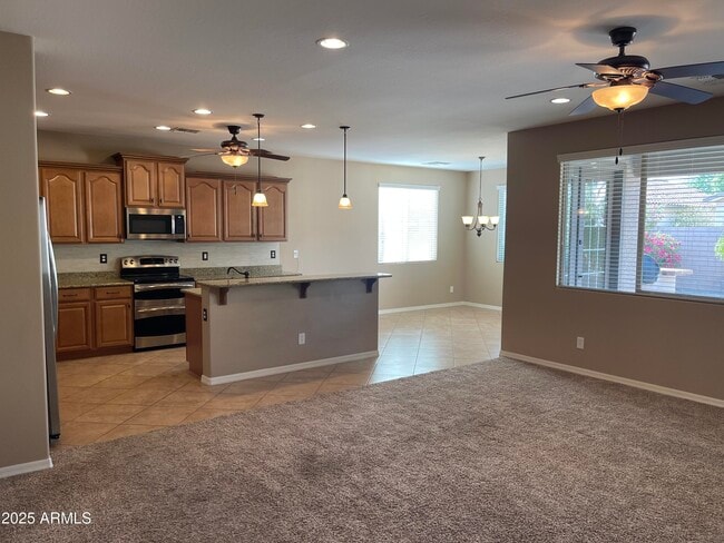 Building Photo - 2680 E Lodgepole Dr