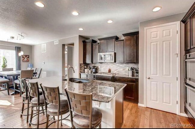 Building Photo - 14992 Rider Pl