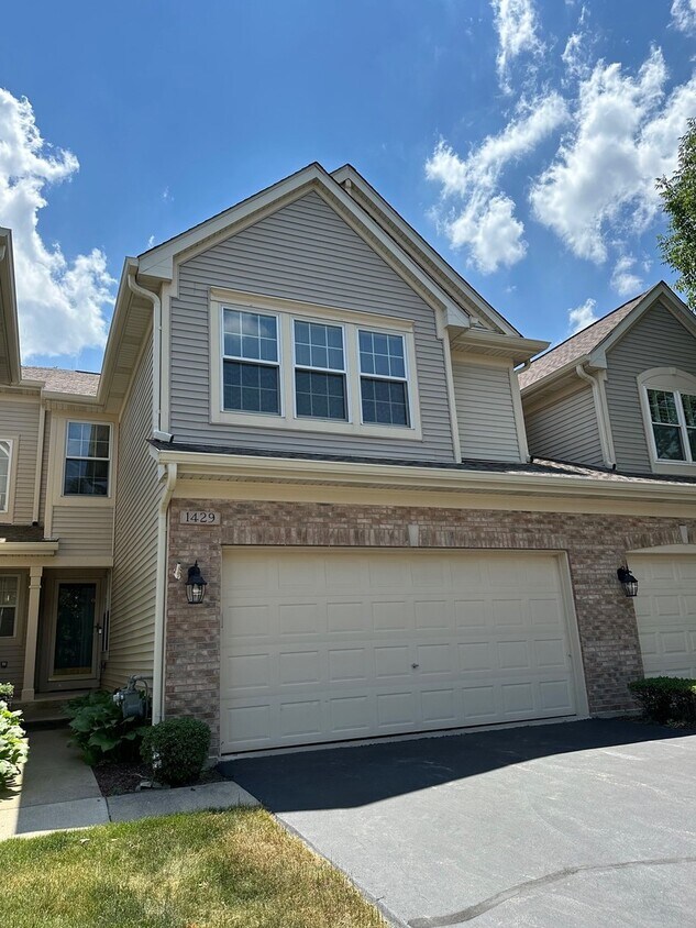 Primary Photo - 1429 Wyndham Cove Ln