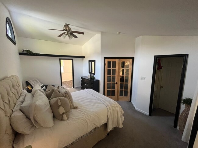 Foto del edificio - 3823 Jocelyn Dr