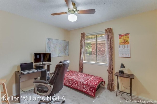 Foto del edificio - 3 br, 2 bath House - 1904 Camille St