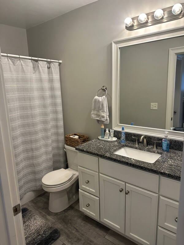 Building Photo - 39 Bourne St