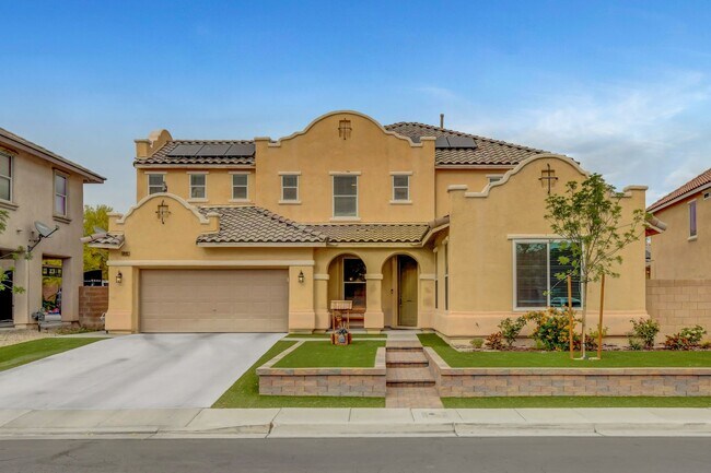 Foto del edificio - Spacious 4-Bedroom Home for Lease in Gated...