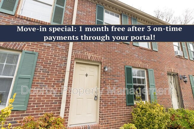 Building Photo - 2827 Dayton Blvd