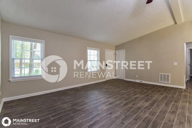 Building Photo - 721 The Trace, Lithonia, GA 30058