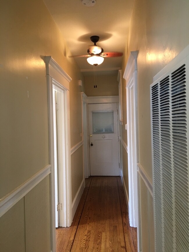 Building Photo - Beautiful Upper Noe apartment