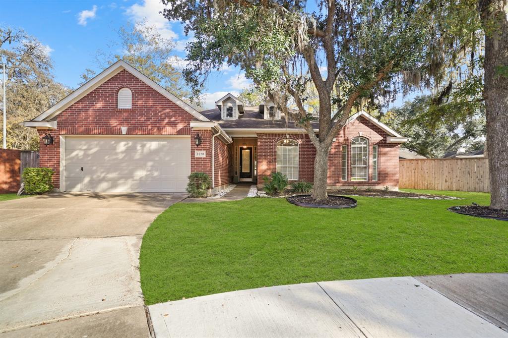Primary Photo - 1238 Wood Haven Ct