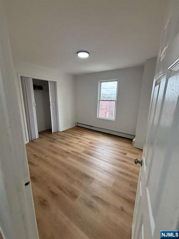 Foto del edificio - 44 Garfield Ave