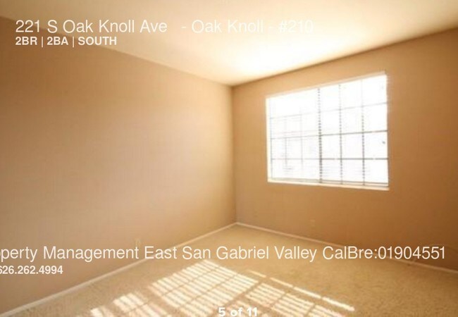 Building Photo - 221 S Oak Knoll Ave