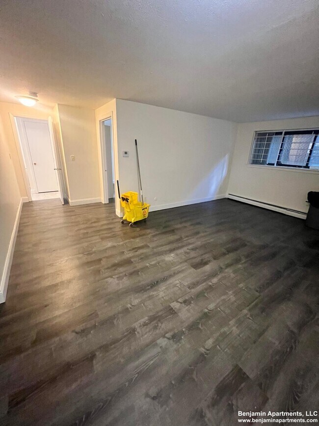 Foto del edificio - 116 Dustin St