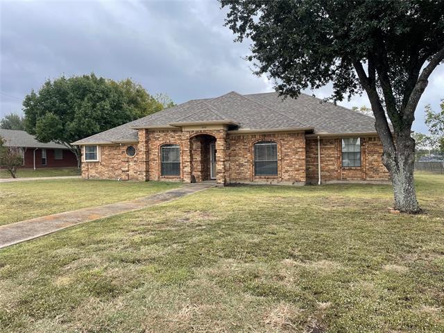 Building Photo - 2111 Meadowview Dr