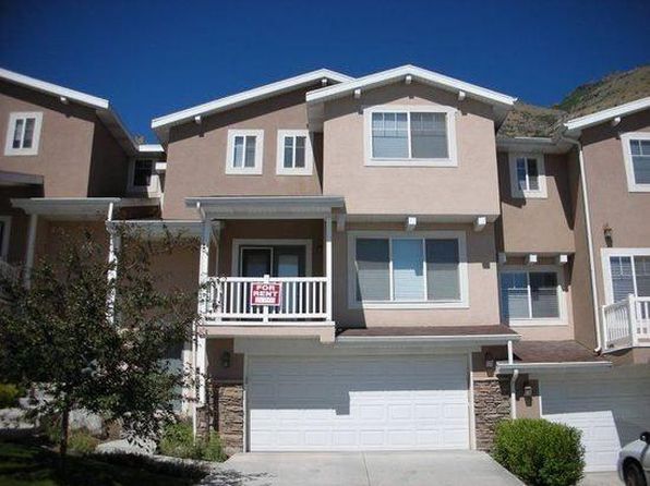 Primary Photo - 1255 Alpine Way