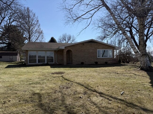 Building Photo - 250 Church St