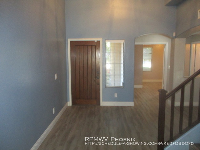 Building Photo - 5394 W Kaler Cir
