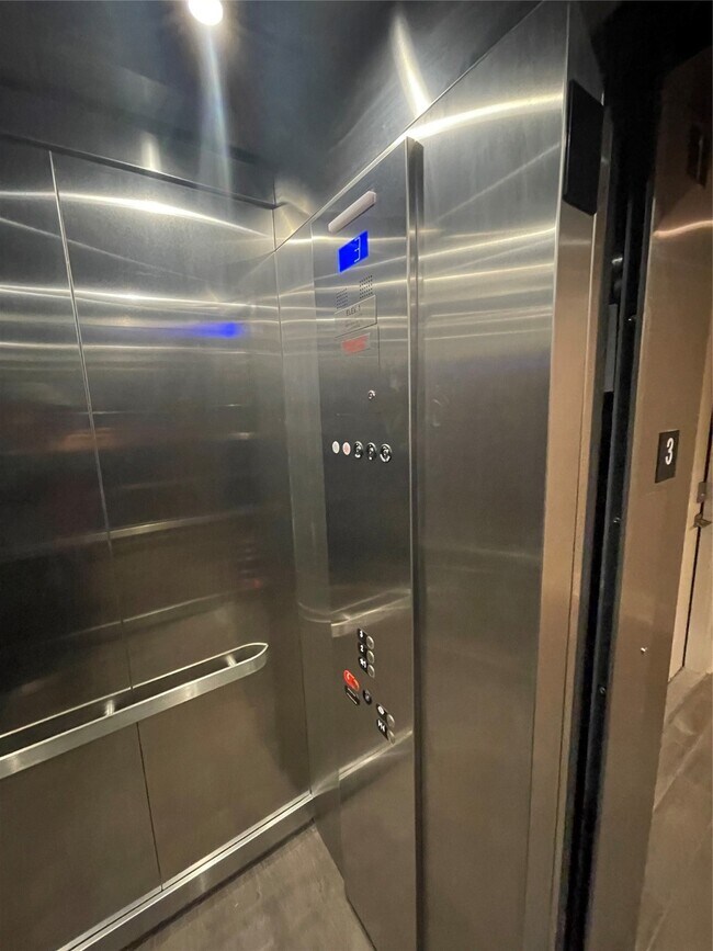 Foto del edificio - 2727 Houston Ave