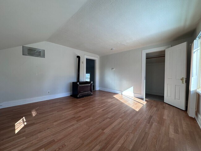 Foto del edificio - 712 S Oakland Ave
