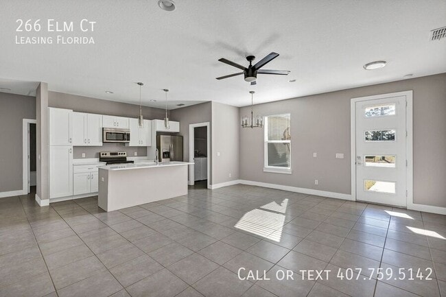 Building Photo - 266 Elm Ct