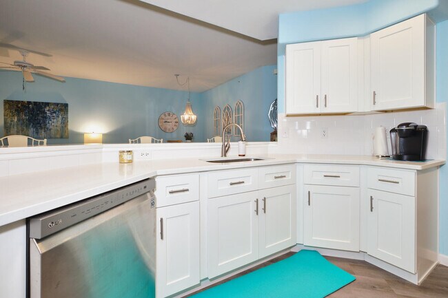 Photo - 9100 Southmont Cove Townhome