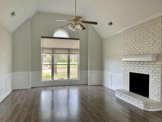 Building Photo - 3162 Wishing Star Cove