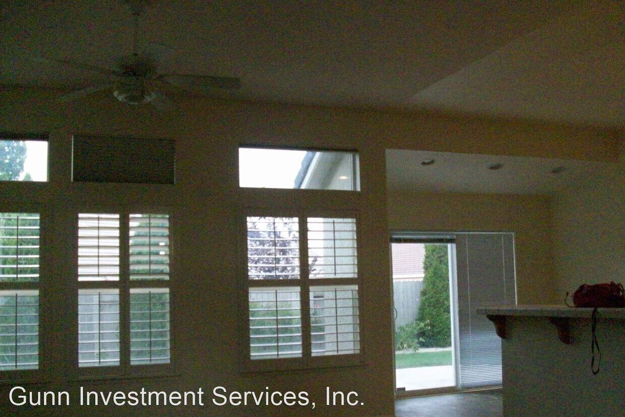 Primary Photo - 3 br, 2 bath House - 1150 Broadview Court
