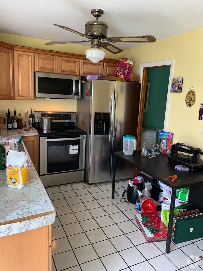 Buckley Student Apartments for Rent Manchester, CT 2 Rentals